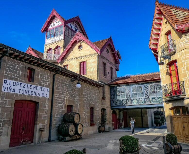 En El Corazon Del Barrio De La Estacion Villa อาโร ภายนอก รูปภาพ