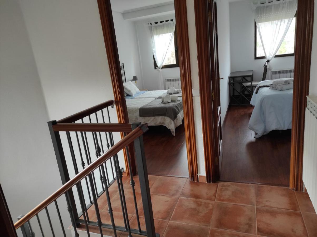 En El Corazon Del Barrio De La Estacion Villa อาโร ภายนอก รูปภาพ